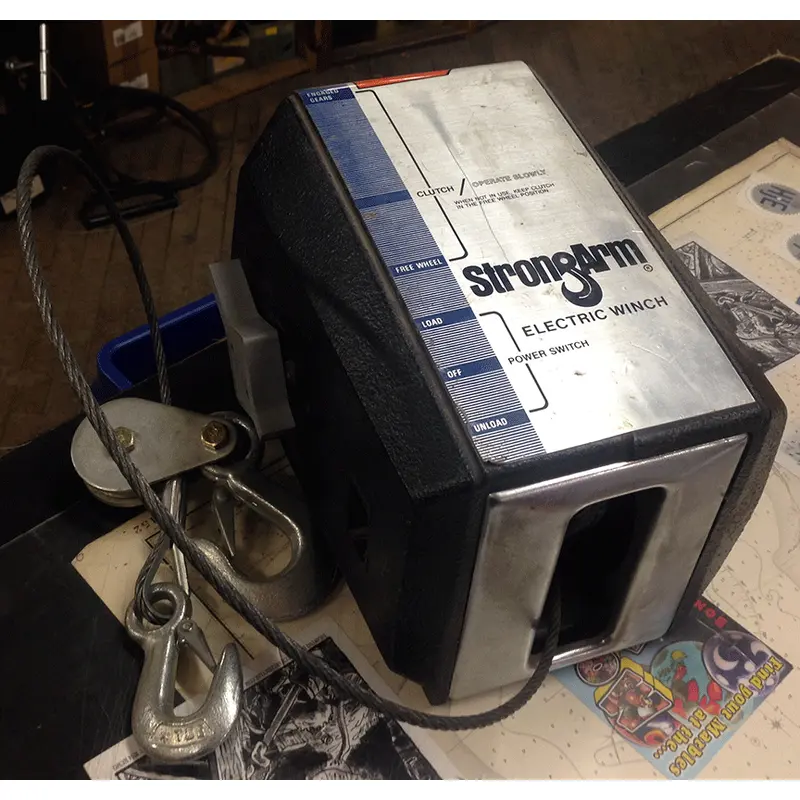 Dutton-Lainson Strong Arm Electric Winch (SA120000)