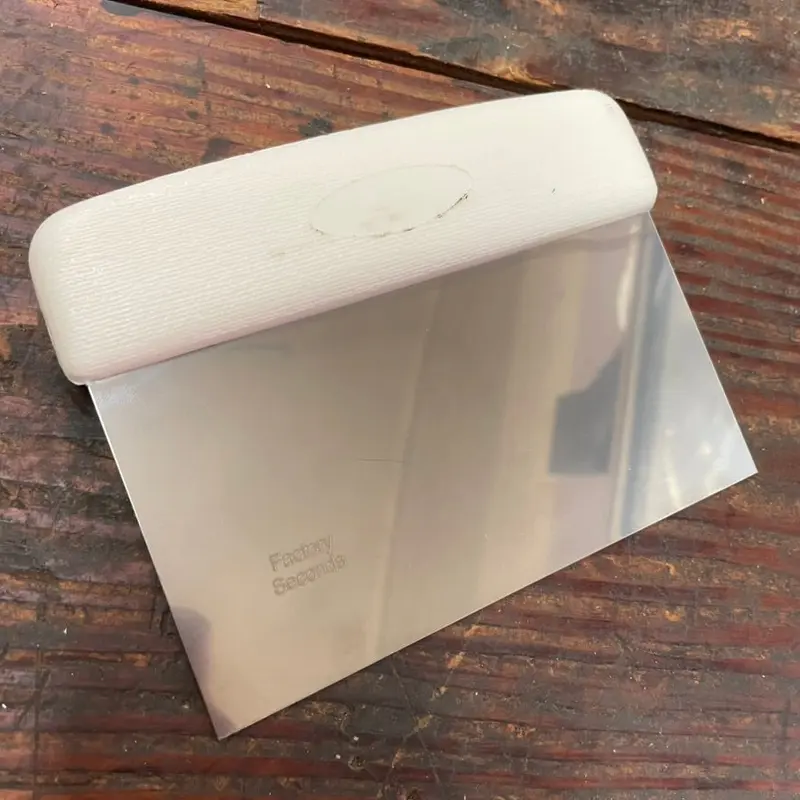 Dexter-Russell 6" x 3" Bench Scraper (Second) (S196)