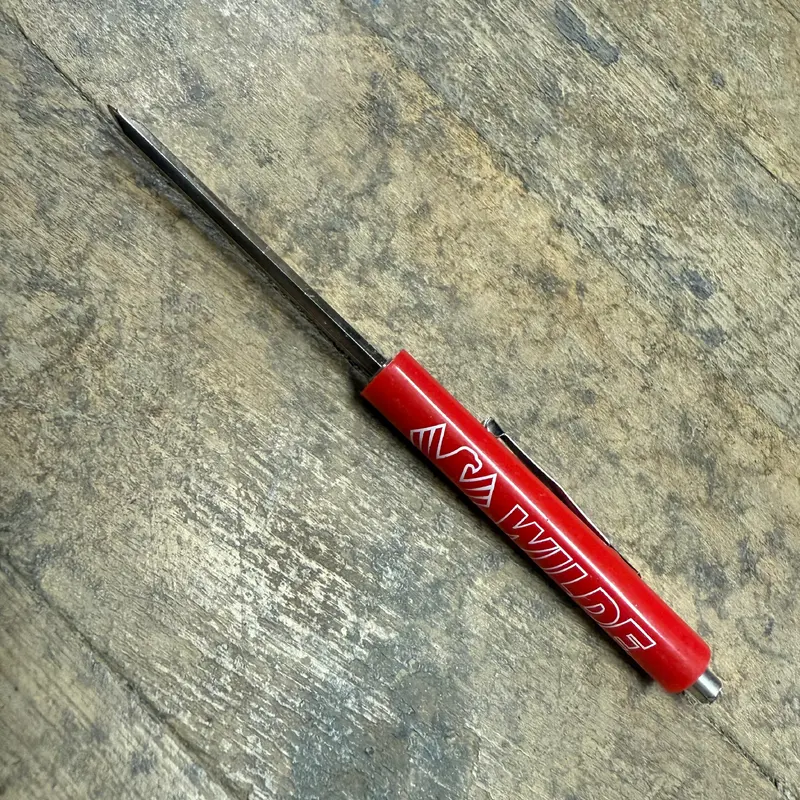Wilde Reversible Pocket Screwdriver with Magnet (2032/BB)