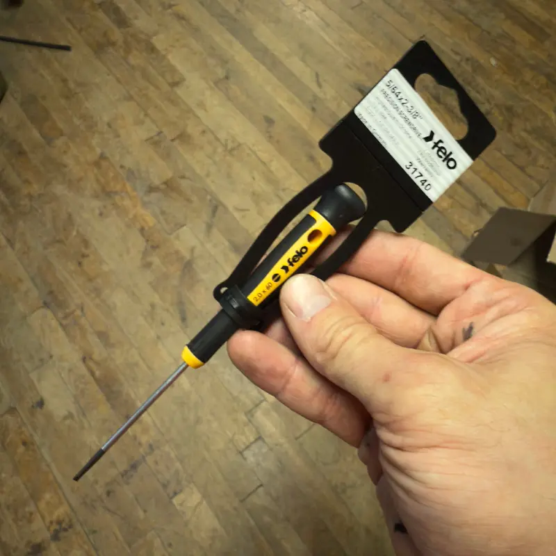 Felo Precision Slotted Screwdriver 5/64" x 2 3/8" (31740)