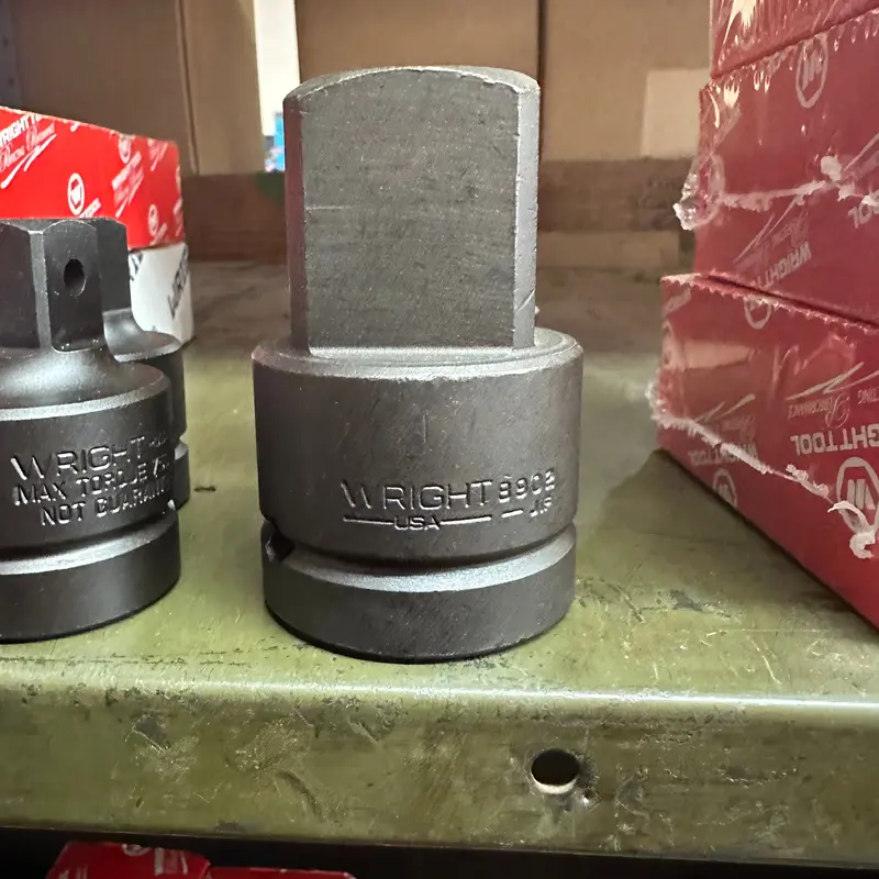 1" Female x 1 1/2 Male Impact Socket Adaptor (8902WR)