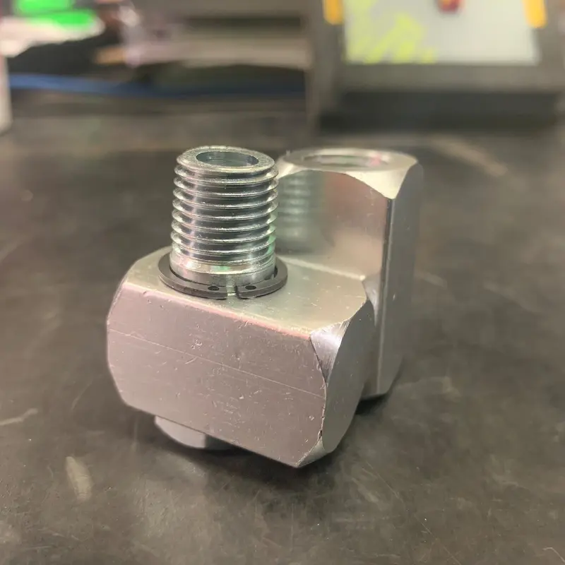 AJAX 1/4 in (6.4 mm) NPT; 360 Degree Hose Swivel (A1094)