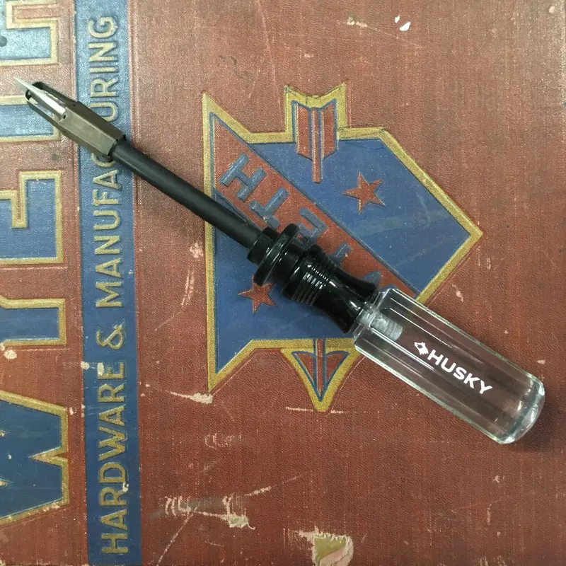 Husky 1/4" x 5" Screwholding Driver (683-859)