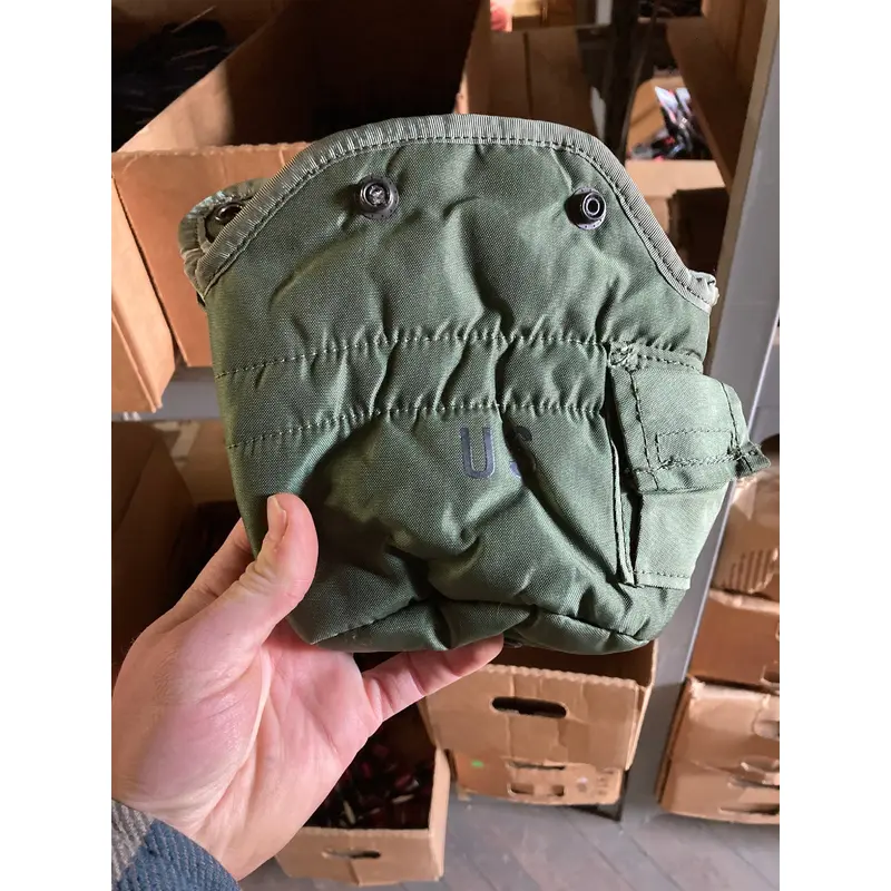 US Military Olive Drab 1 Quart Water Canteen Cover (Used) (8465-860-0256)