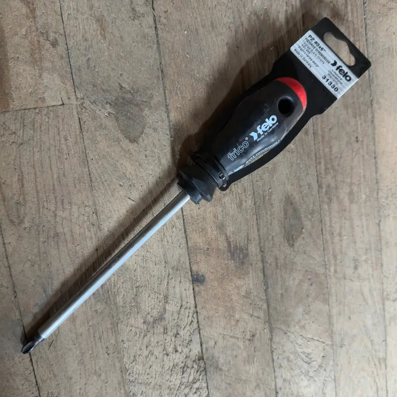 Felo #3 x 6" Pozidriv Screwdriver (F31330)