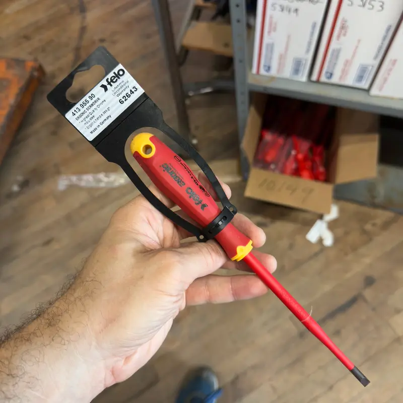 Felo E-slim Insulated Slotted 7/32" (5.5mm) x 5" Flat Blade Ergonic VDE Screwdriver (62643)