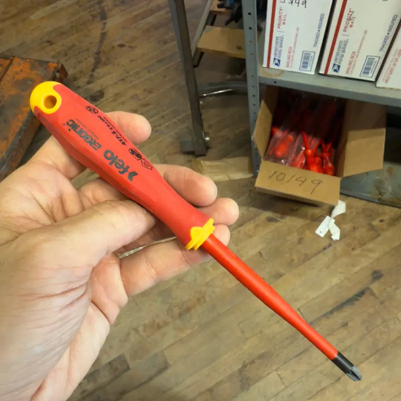 Felo E-slim Insulated +/- Z-2 Ergonic VDE Screwdriver (62661)
