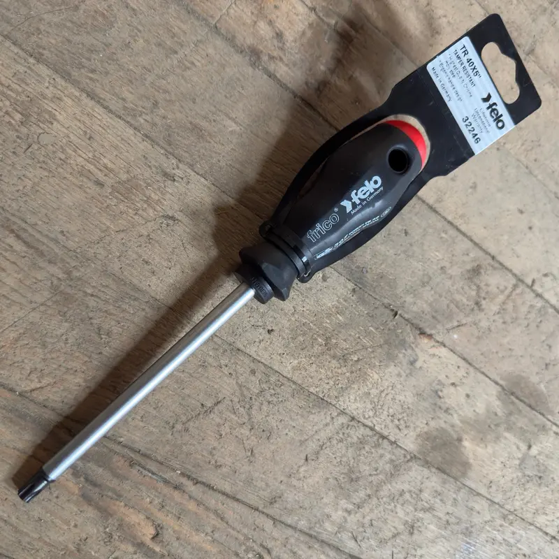 Felo TR40 x 4.5" Tamper Resistant Torx Screwdriver (32246)