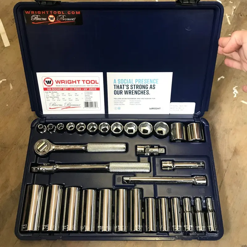 Wright 31 Pc. 3/8" Dr. Socket Set w/ Molded Case (339-MC)